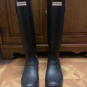 Hunter rain boots